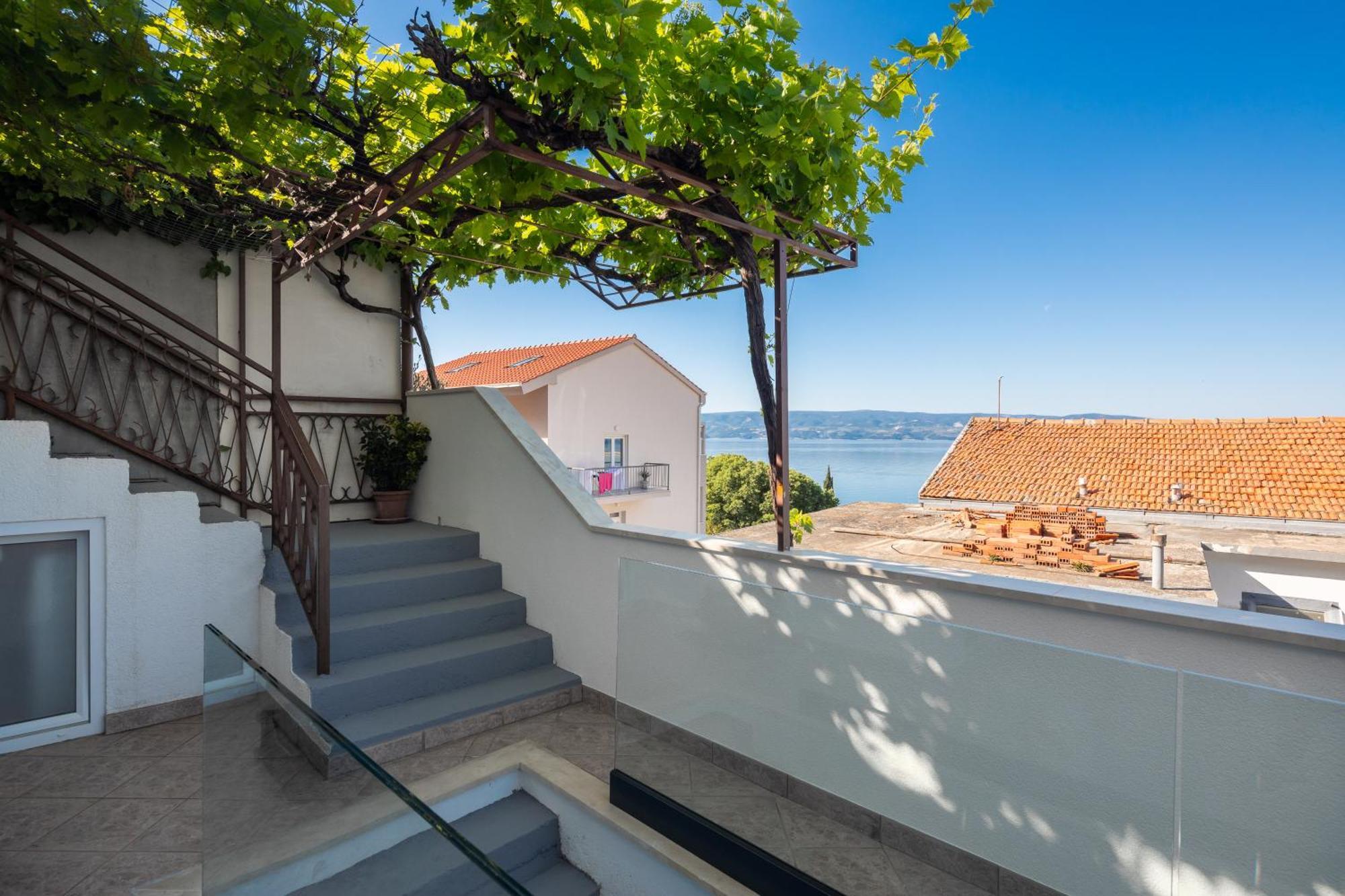 East Side Apartment Omiš Exteriör bild